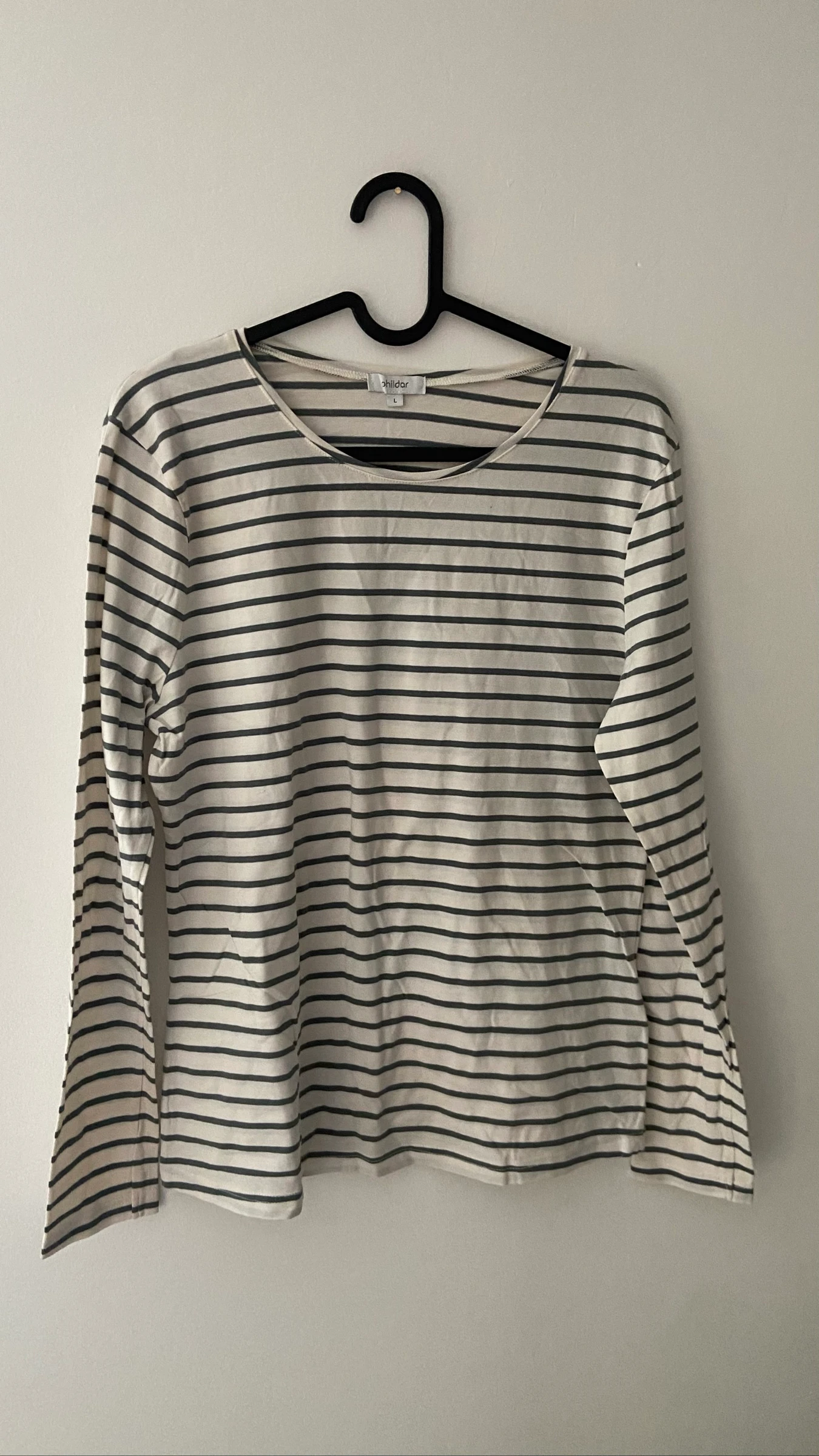 Haut a rayures blanc et gris taille L
